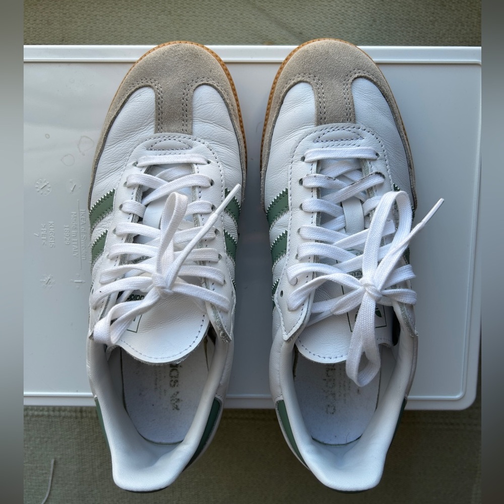Adidas Sambas- Big Kid’s